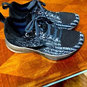 Women’s Brooks Levitate 3 Running Shoes